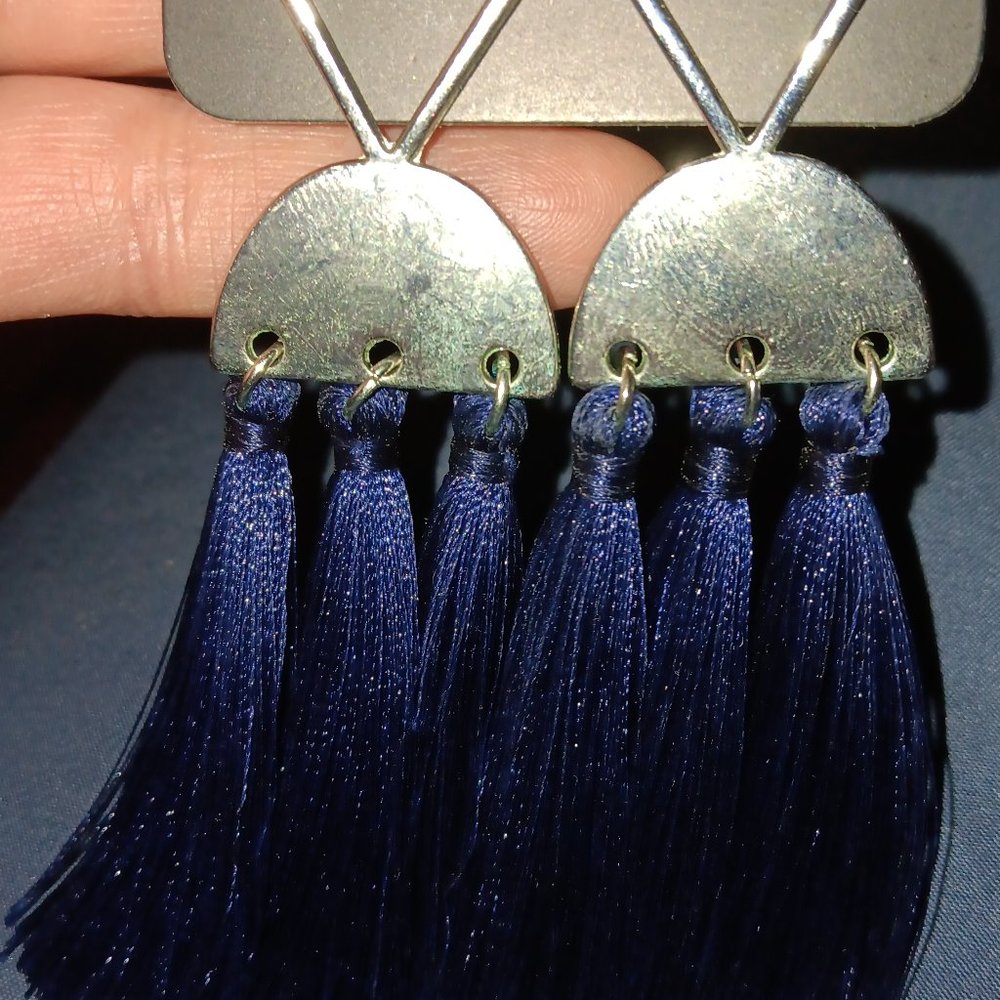Royal blue dangler Paparazzi earrings